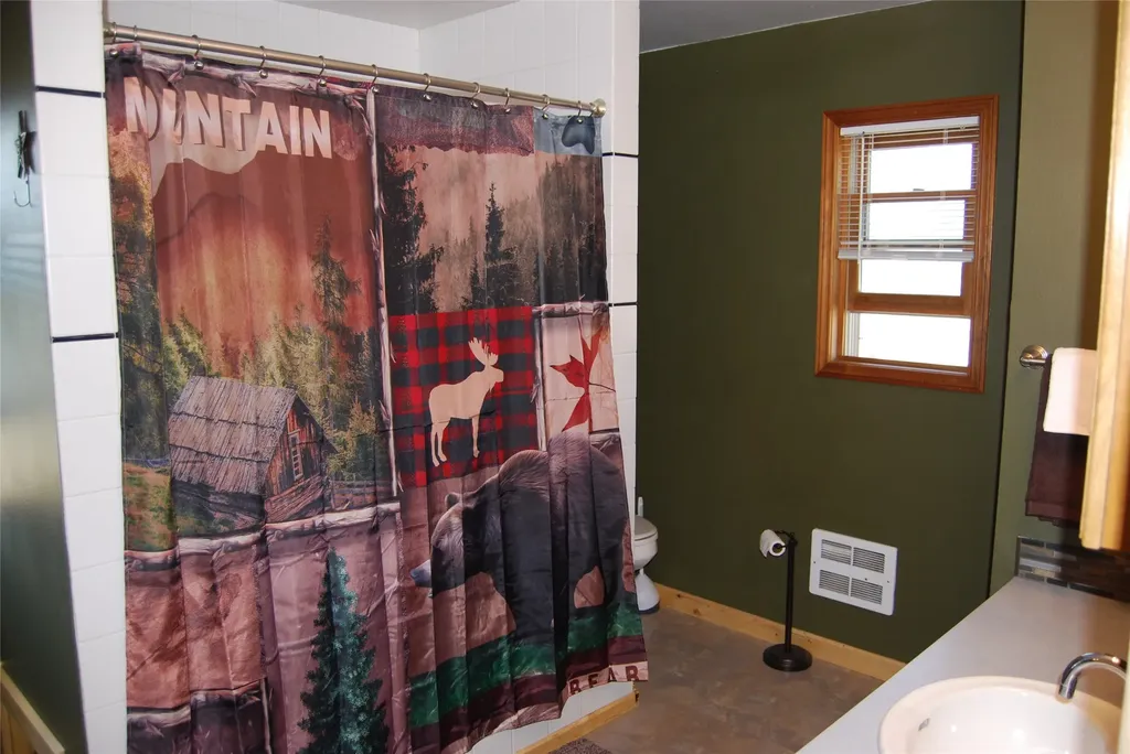 935 Moon Shadow Lane Stevensville MT 59870