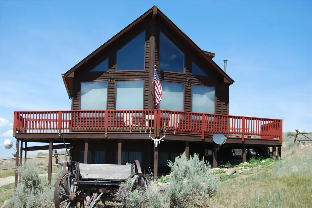 935 Moon Shadow Lane Stevensville MT 59870