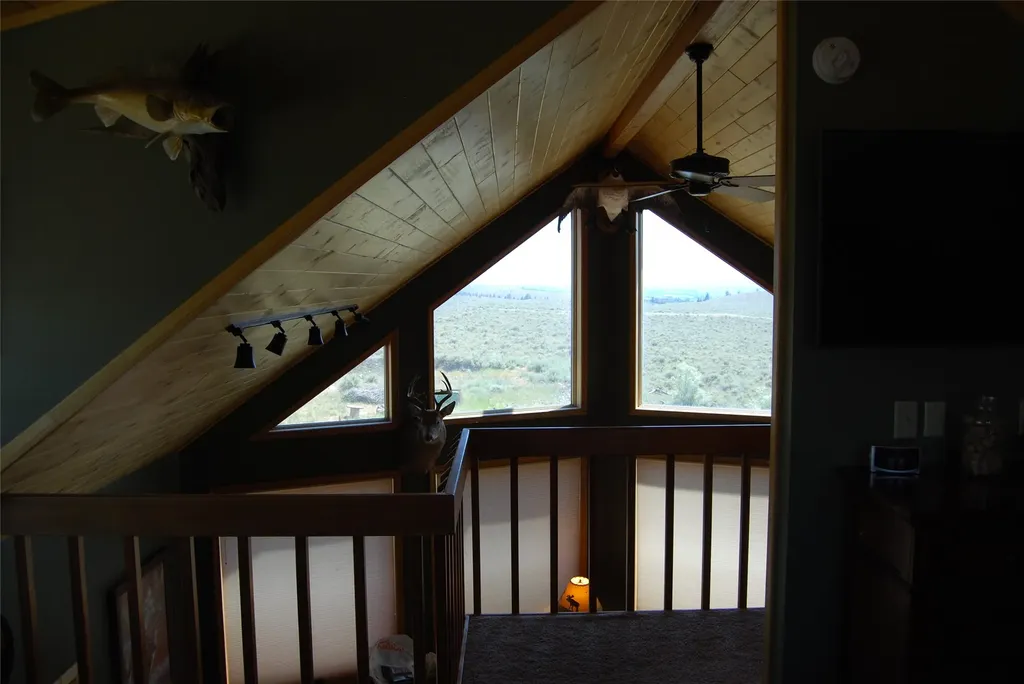 935 Moon Shadow Lane Stevensville MT 59870