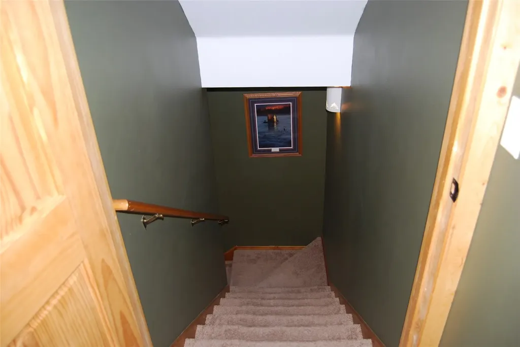 935 Moon Shadow Lane Stevensville MT 59870