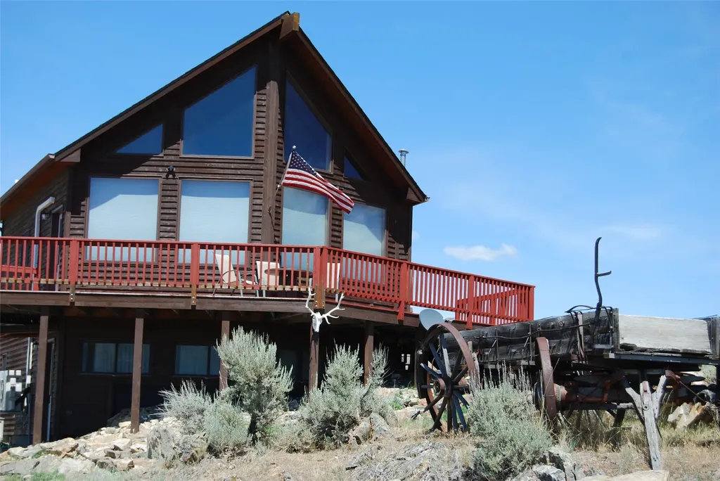935 Moon Shadow Lane Stevensville MT 59870