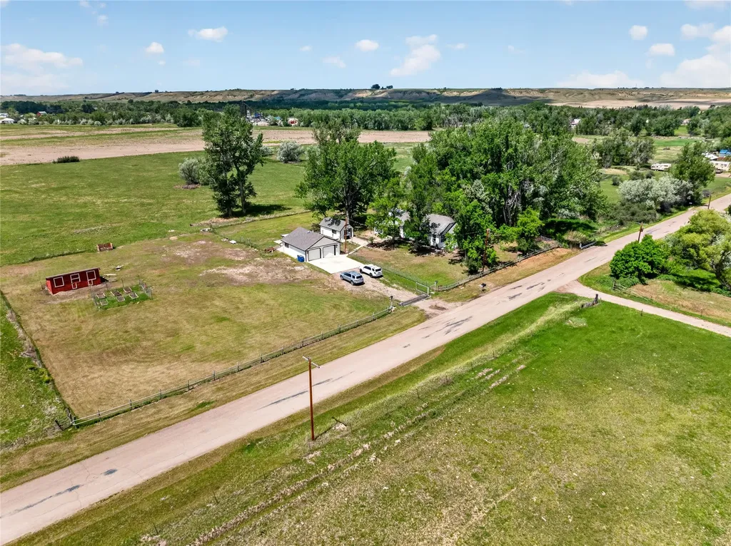 48 Sun River Cascade Road Sun River MT 59483