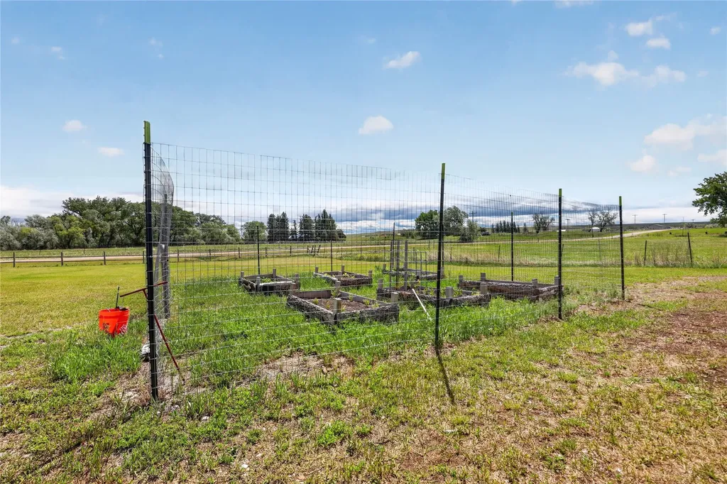 48 Sun River Cascade Road Sun River MT 59483