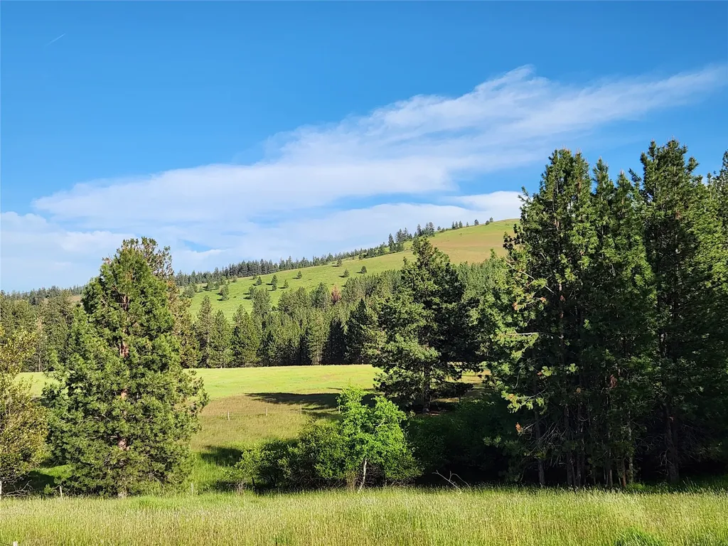 Nhn Stobie Lane Hot Springs MT 59845