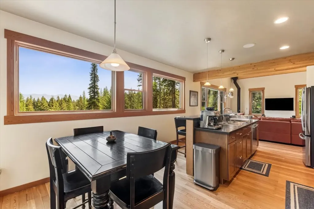 901 Twin Lakes Road Whitefish MT 59937