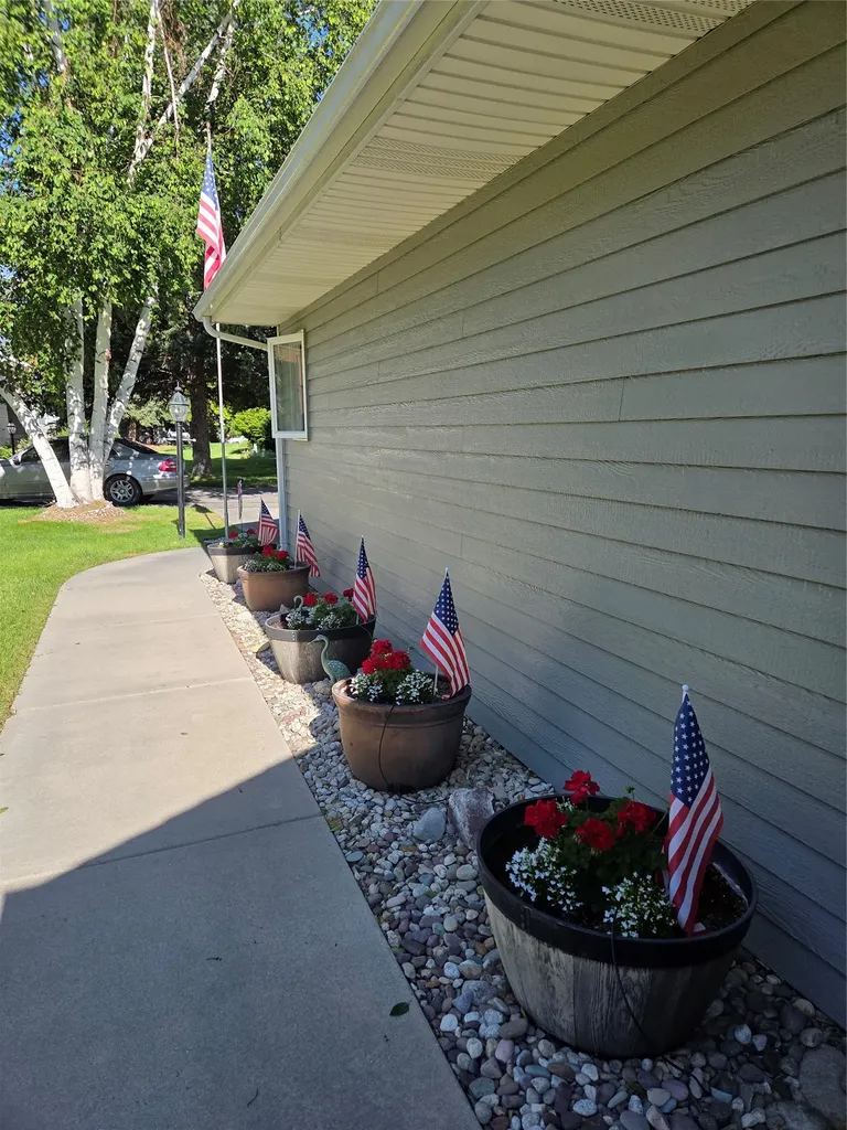 24 Cheyenne Trail Hamilton MT 59840