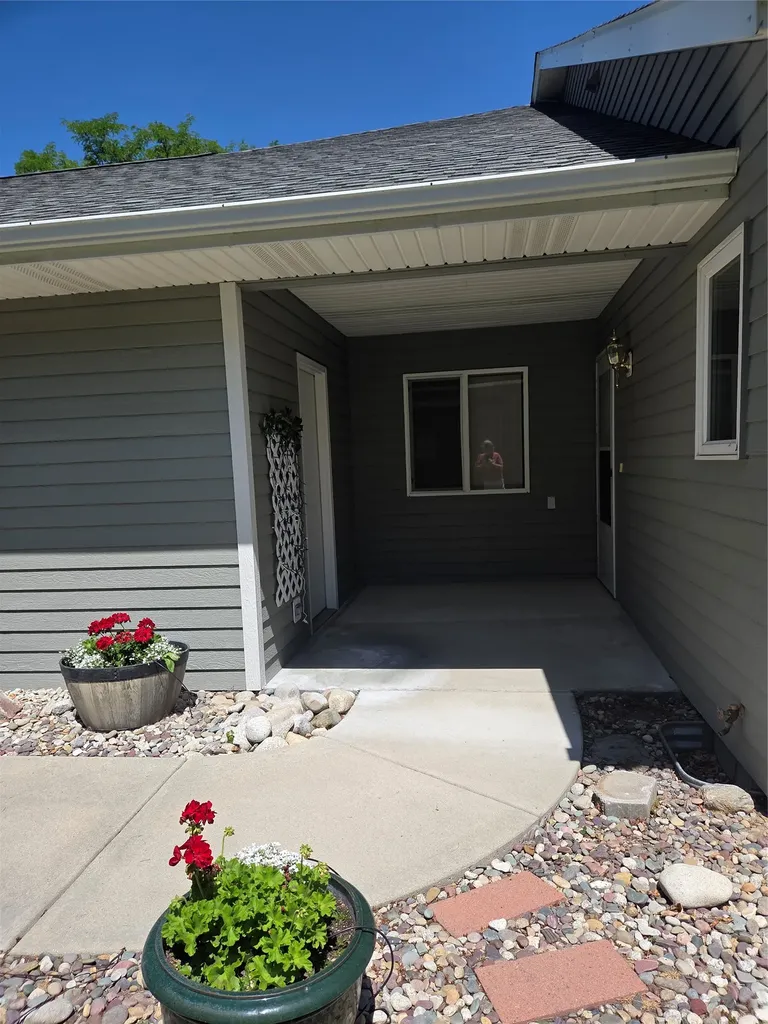 24 Cheyenne Trail Hamilton MT 59840