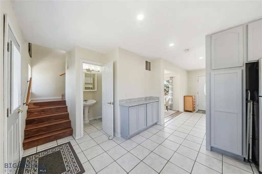 86 Horseshoe Trail Whitehall MT 59759