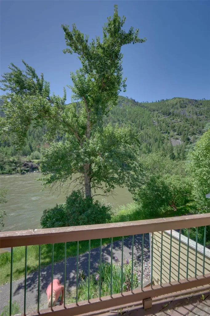 1873 E Broadway Street Missoula MT 59802