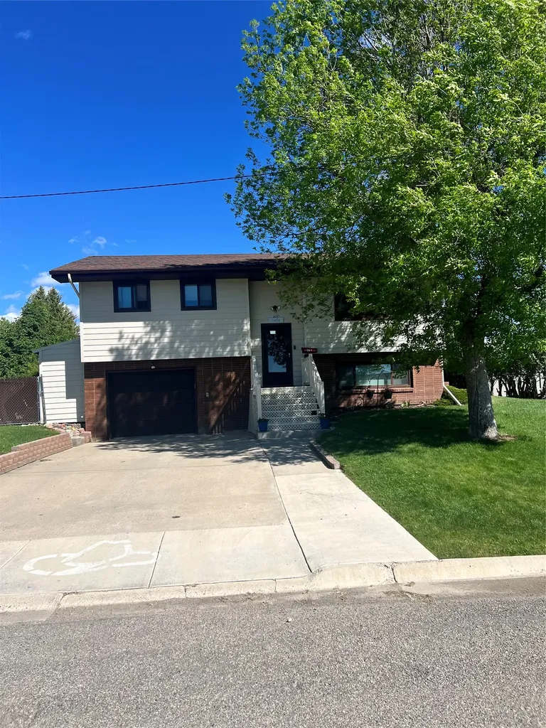 405 S Kansas Street Conrad MT 59425