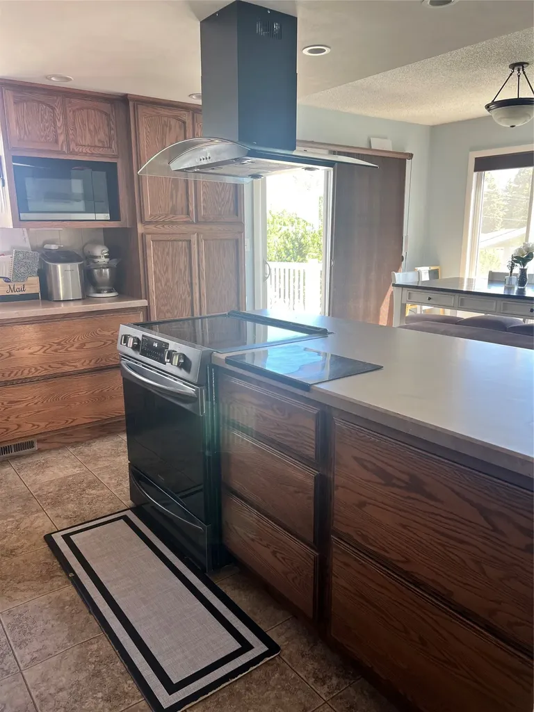 405 S Kansas Street Conrad MT 59425