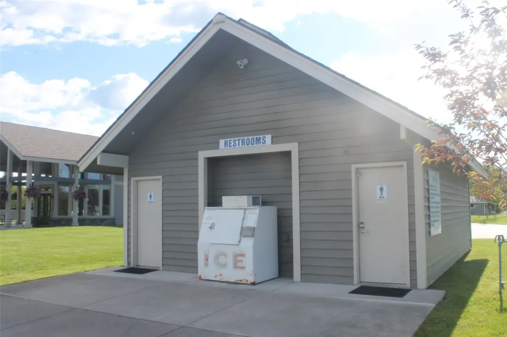 A-34 Eagle Bend Yacht Harbor Bigfork MT 59911