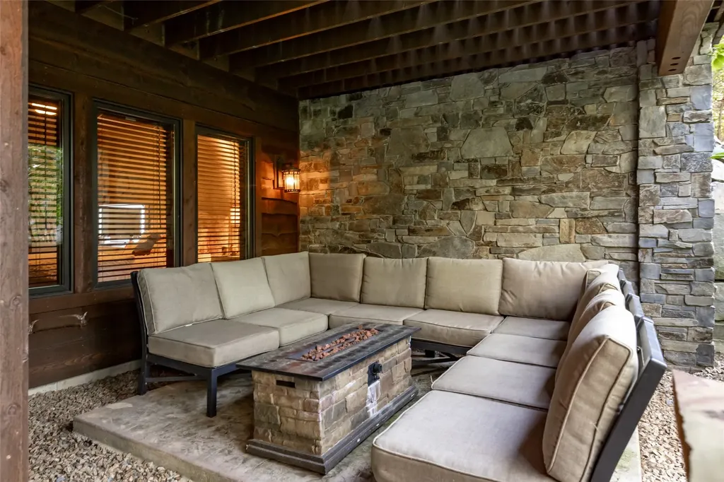 310 Buckskin Run Whitefish MT 59937