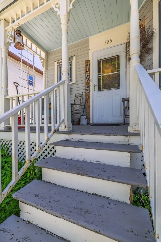 725 Breckenridge Street Helena MT 59601
