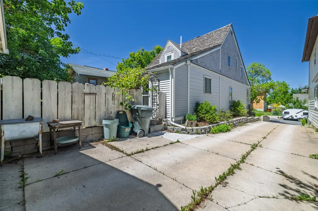 725 Breckenridge Street Helena MT 59601