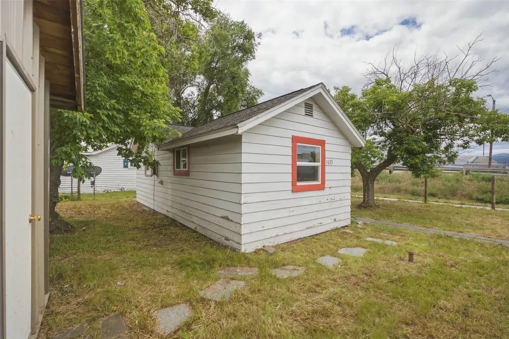 1035 + 1039 Cooley Street Missoula MT 59802