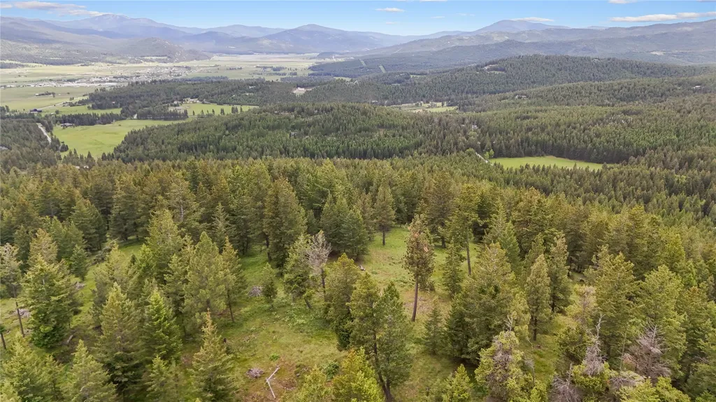 1895 Kienas Road Kalispell MT 59901