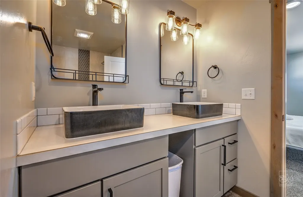 3836 Highwood Road East Helena MT 59635