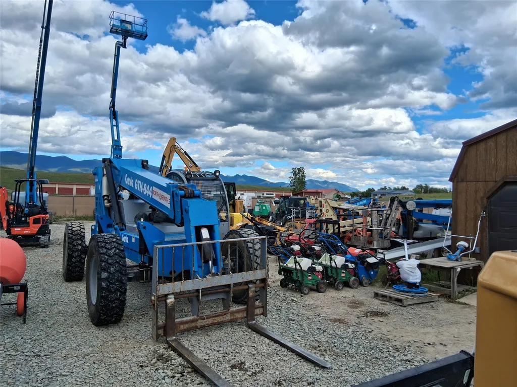 1174 Us Highway 93 N Eureka MT 59917