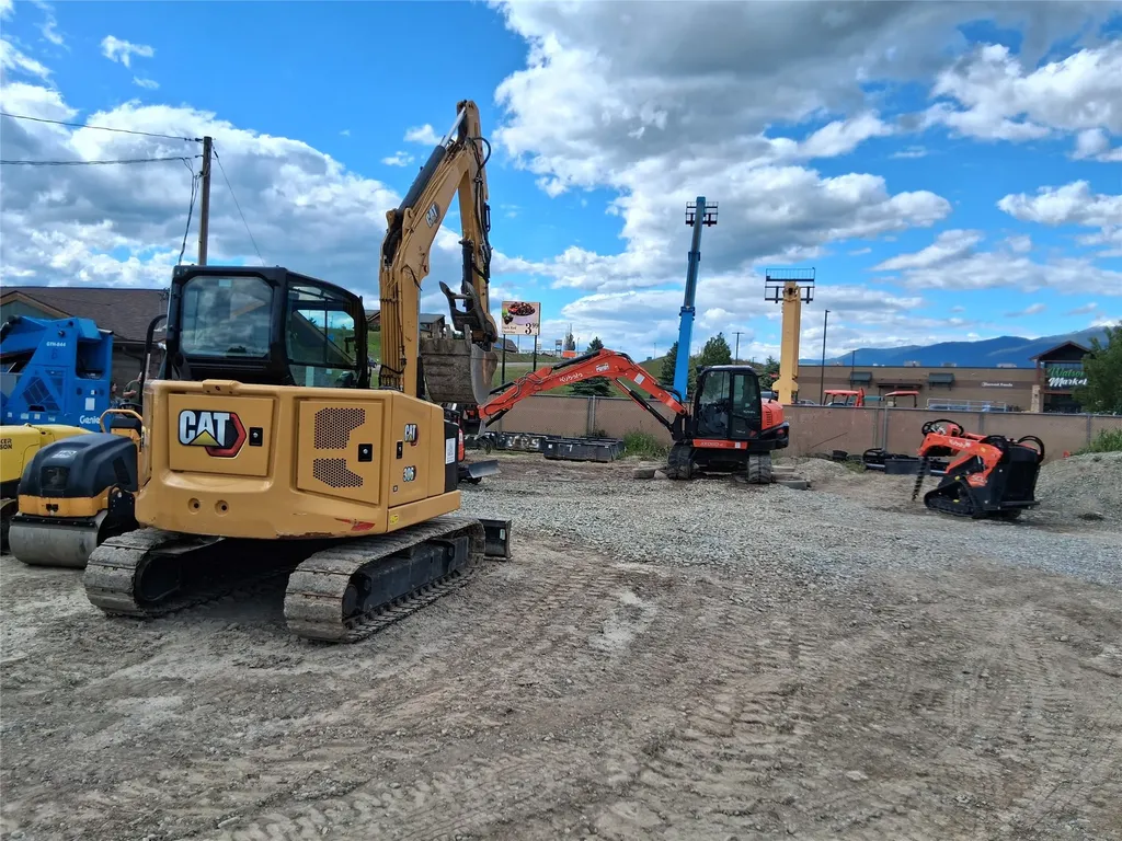 1174 Us Highway 93 N Eureka MT 59917