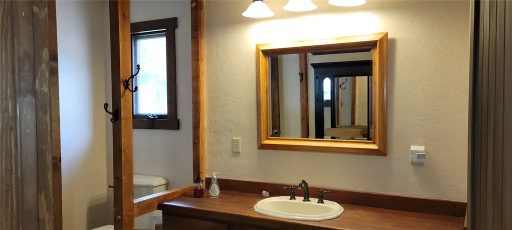 47571 Glacier Lily Lane Ronan MT 59864
