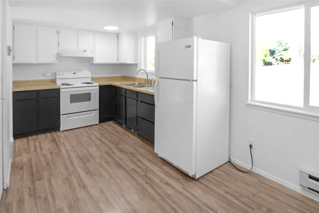 323/325 W River Road Hamilton MT 59840