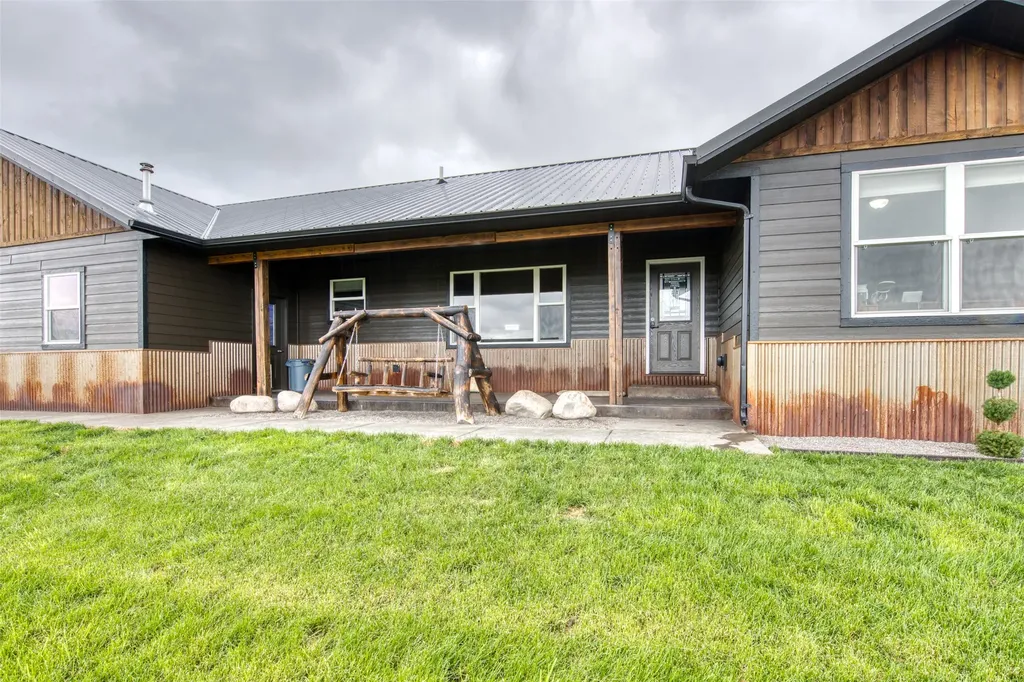 1067 Molly Joanne Florence MT 59833