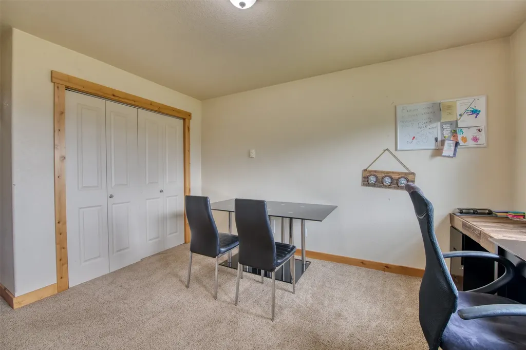 1067 Molly Joanne Lane Florence MT 59833