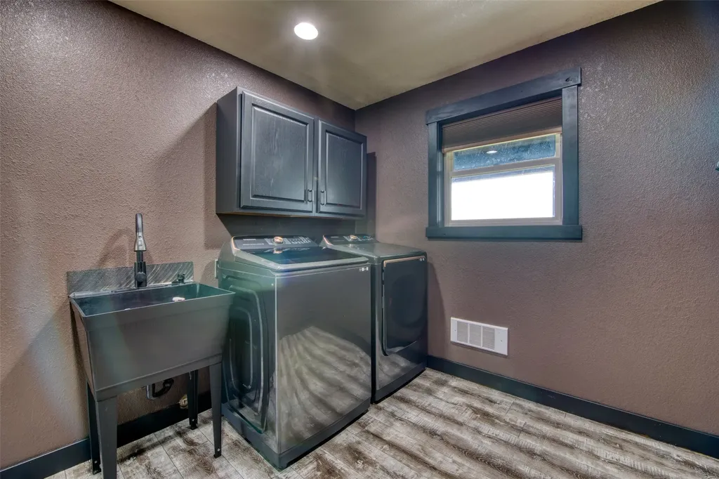 1067 Molly Joanne Lane Florence MT 59833