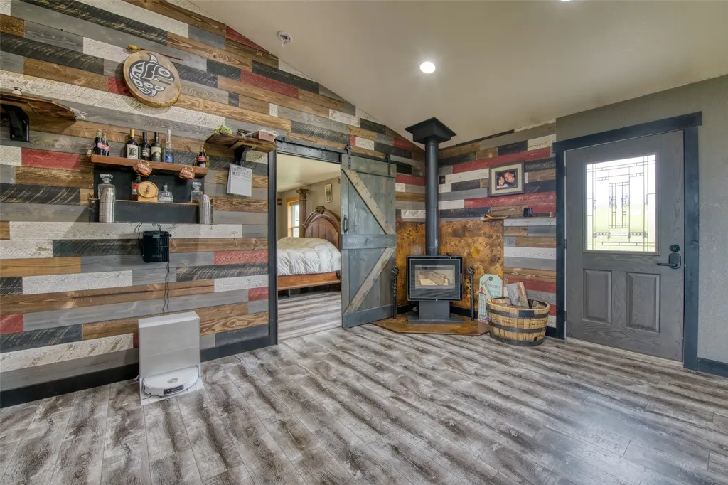 1067 Molly Joanne Lane Florence MT 59833