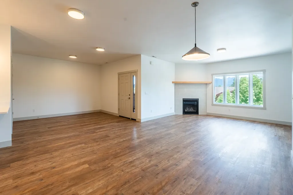 6221 Shiloh Avenue Whitefish MT 59937