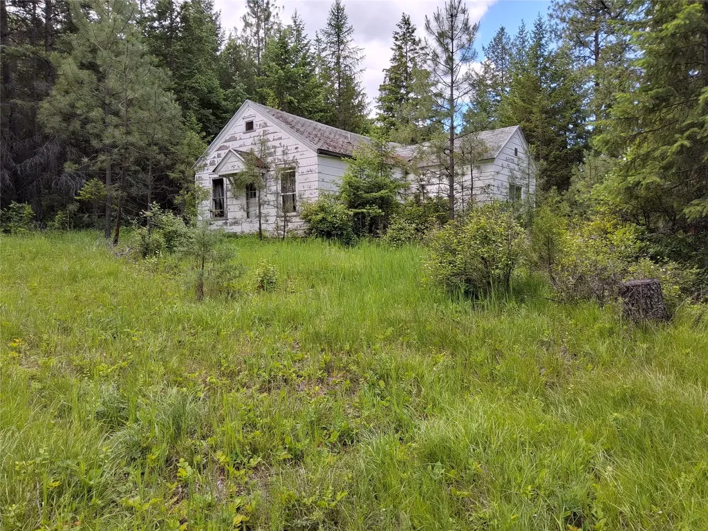 746 Tami Drive E Superior MT 59872