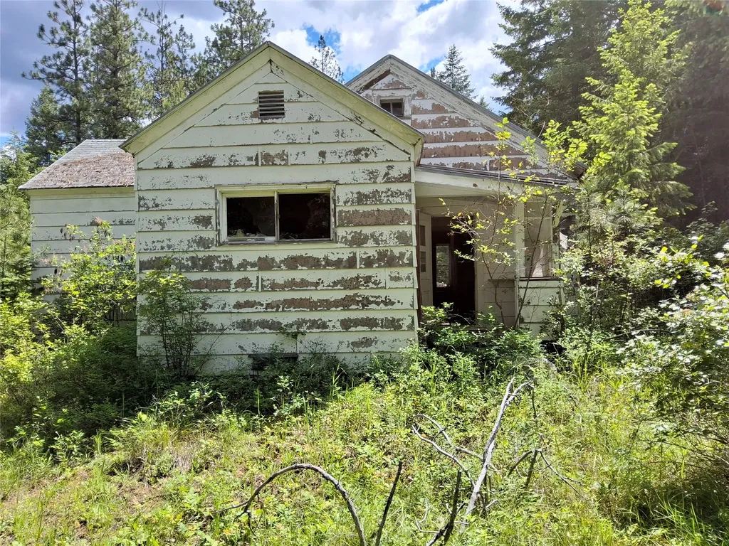 746 Tami Drive E Superior MT 59872