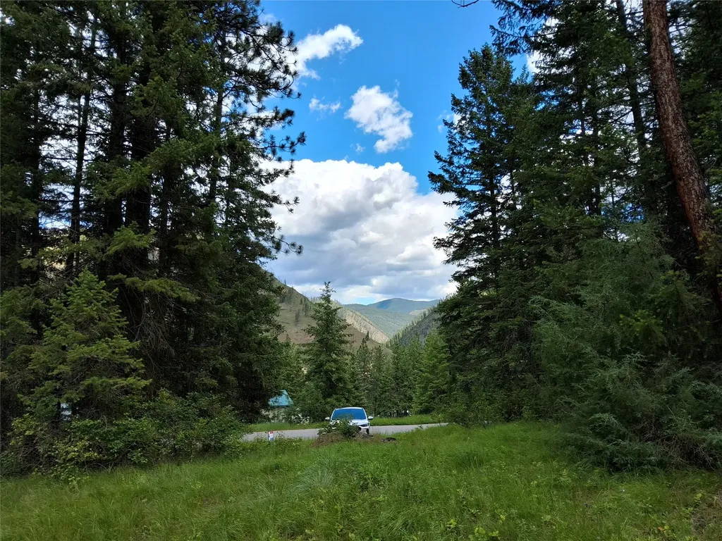 746 Tami Drive E Superior MT 59872
