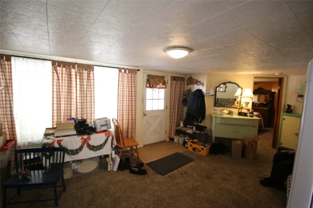 6350 Pine Cone Drive Clinton MT 59825