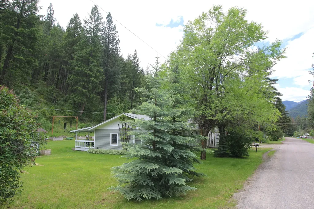 6350 Pine Cone Drive Clinton MT 59825