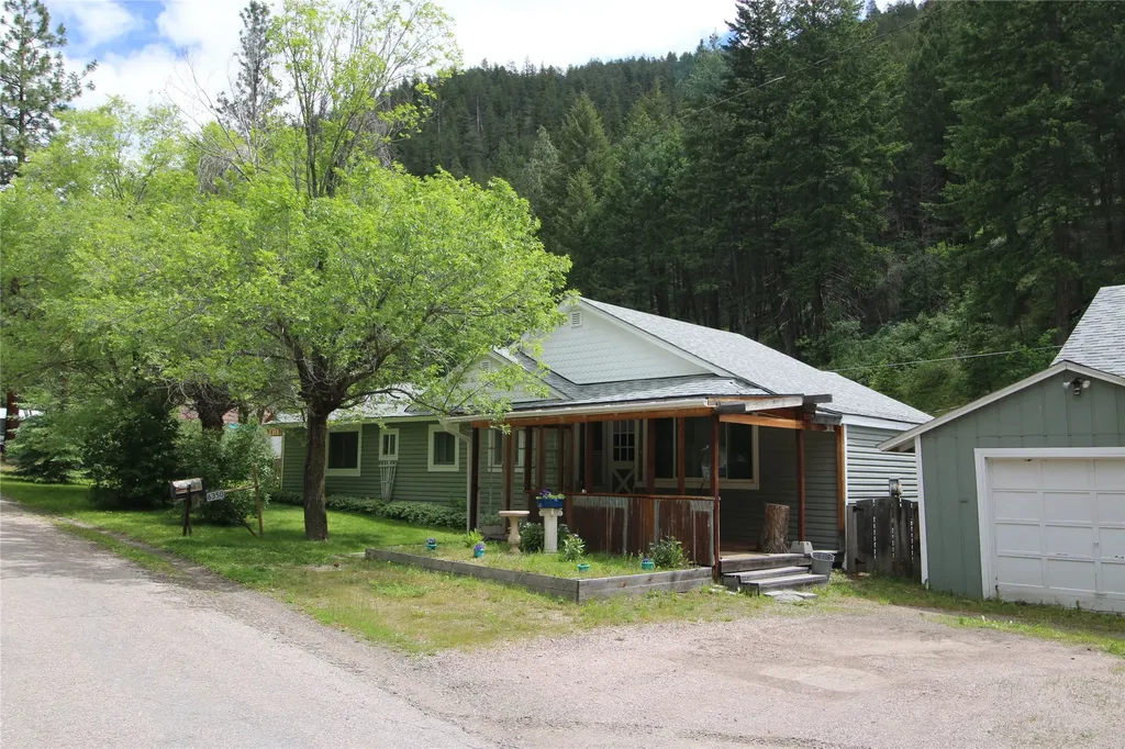 6350 Pine Cone Drive Clinton MT 59825
