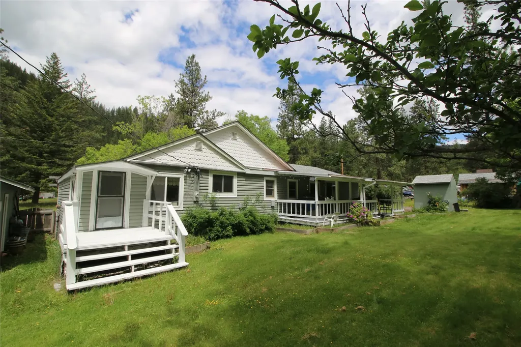 6350 Pine Cone Drive Clinton MT 59825