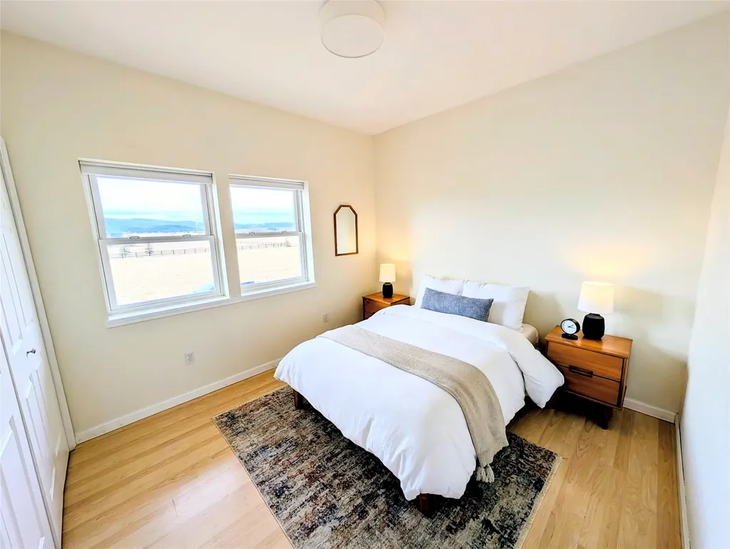 33 Staggerwing Landing Kalispell MT 59901