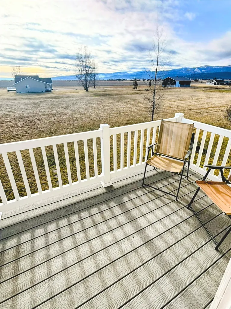 33 Staggerwing Landing Kalispell MT 59901