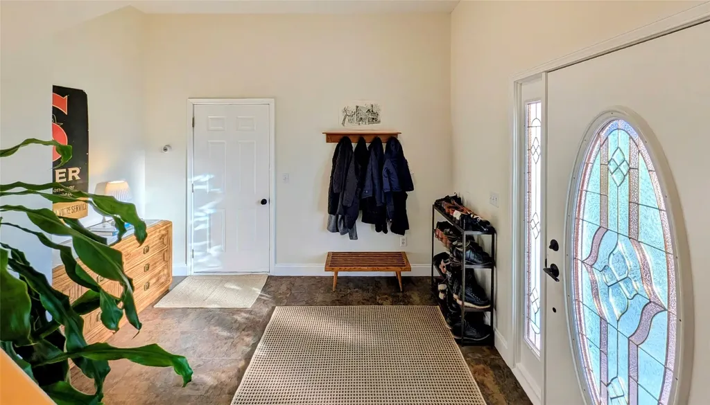 33 Staggerwing Landing Kalispell MT 59901