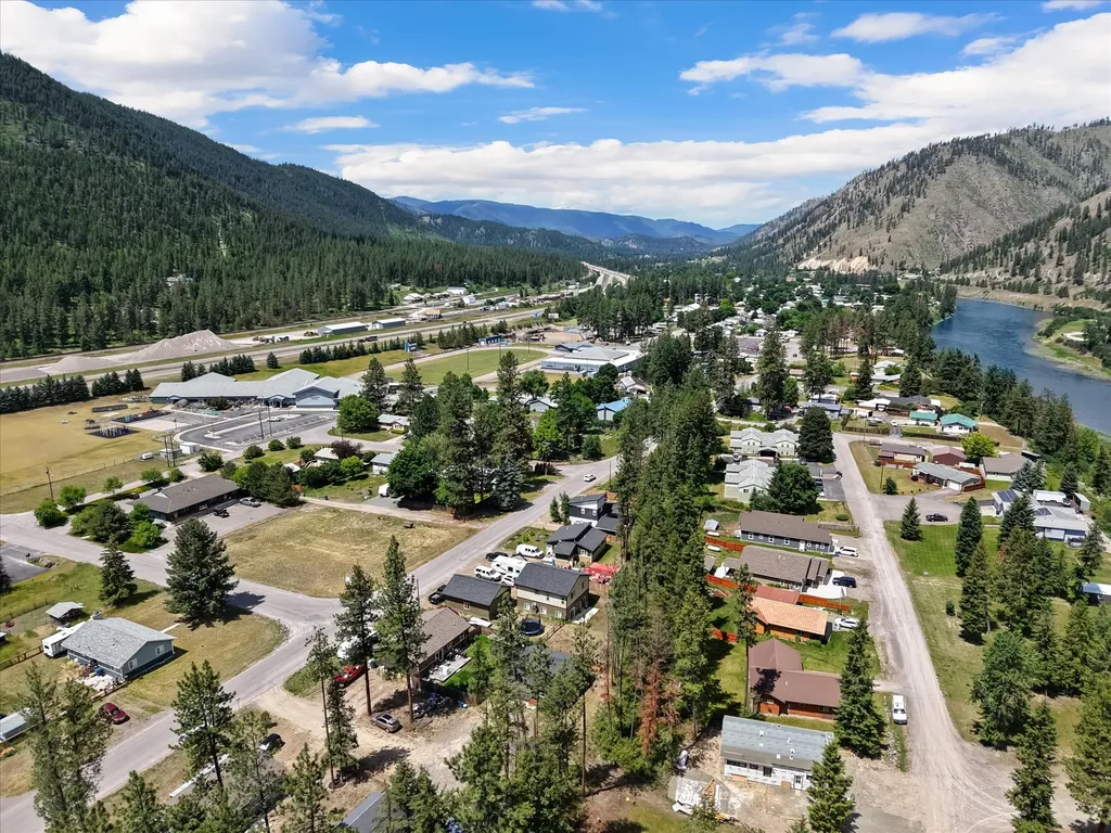 305 Alces Court Superior MT 59872