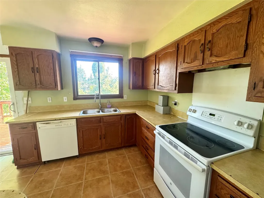 1813 Stag Lane Kalispell MT 59901