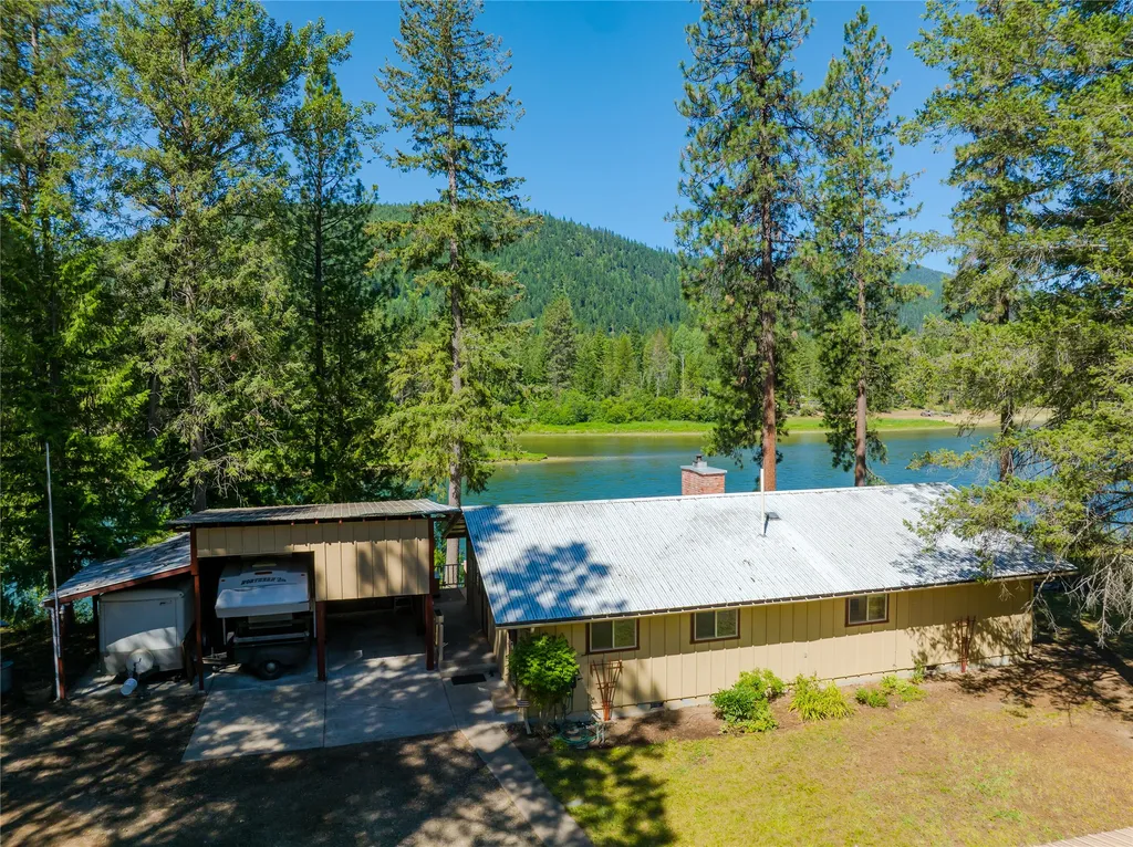 9560 Us Highway 2 N Troy MT 59935