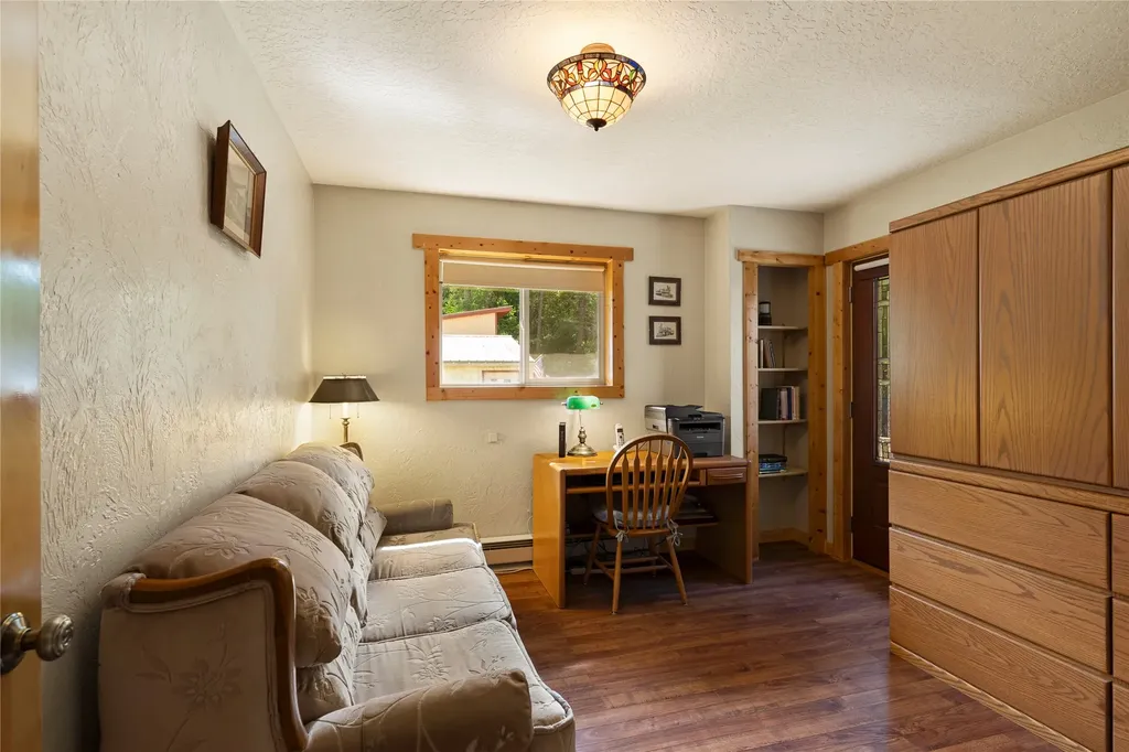 9560 Us Highway 2 N Troy MT 59935