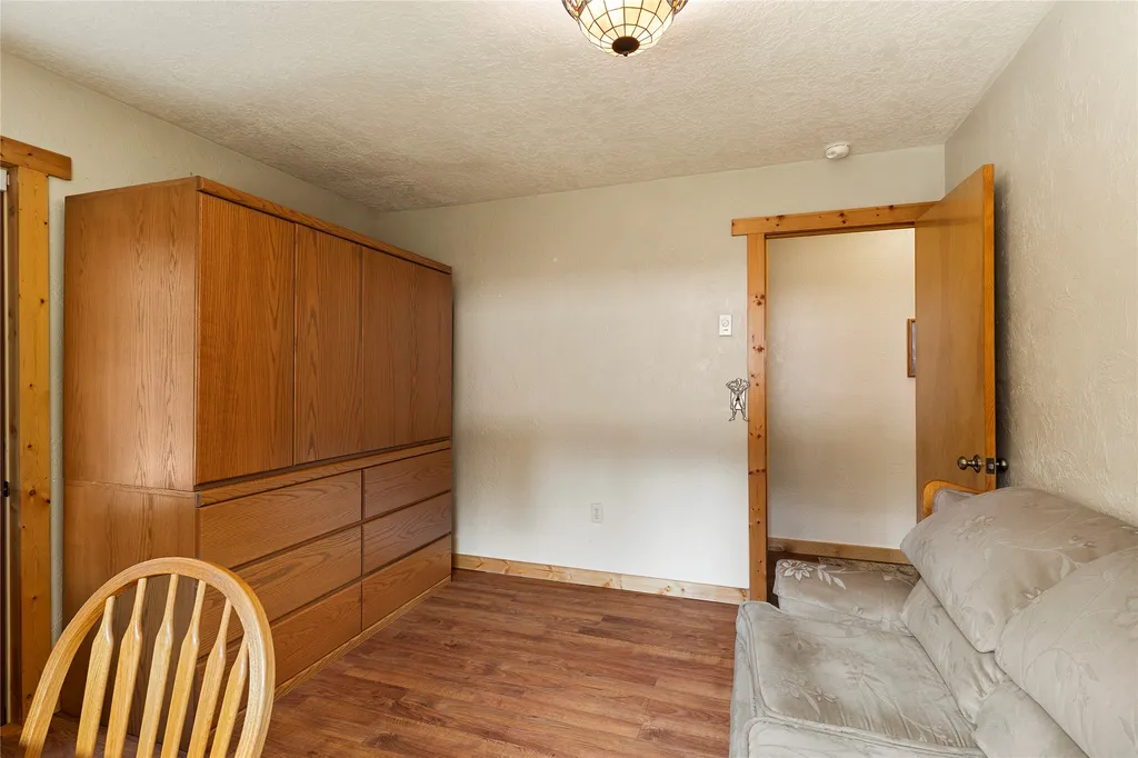 9560 Us Highway 2 N Troy MT 59935