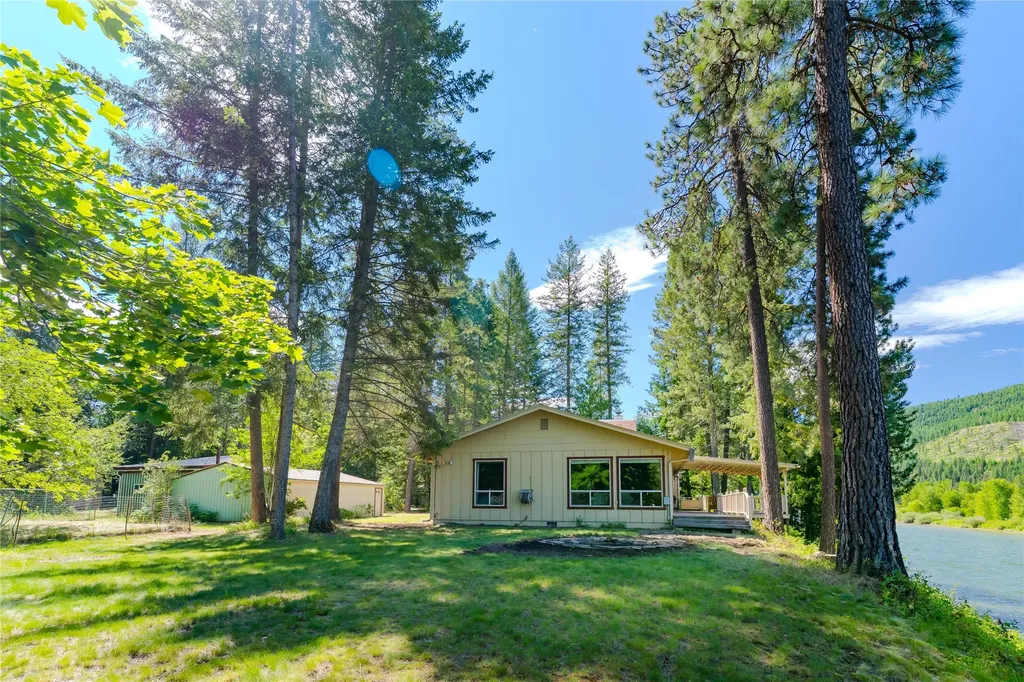 9560 Us Highway 2 N Troy MT 59935