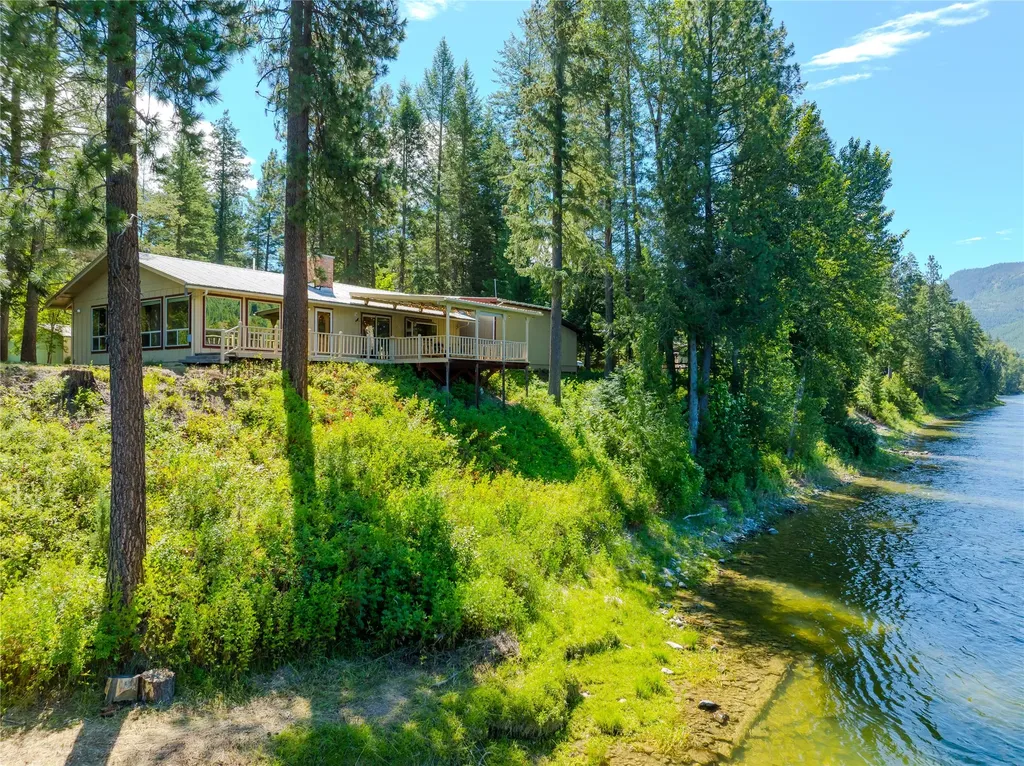 9560 Us Highway 2 N Troy MT 59935