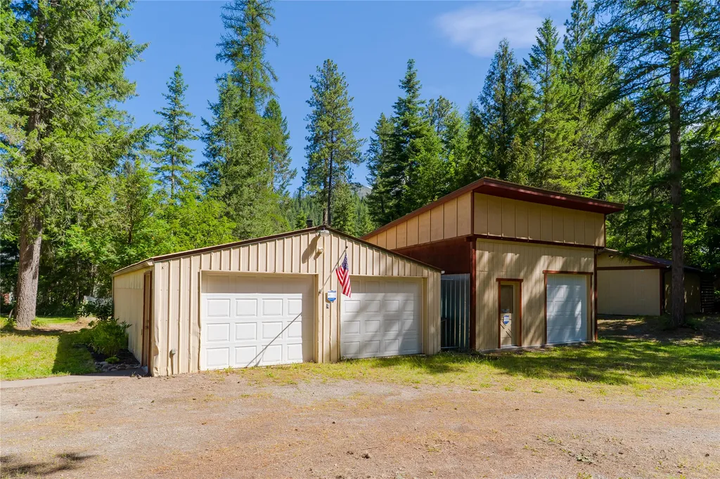 9560 Us Highway 2 N Troy MT 59935