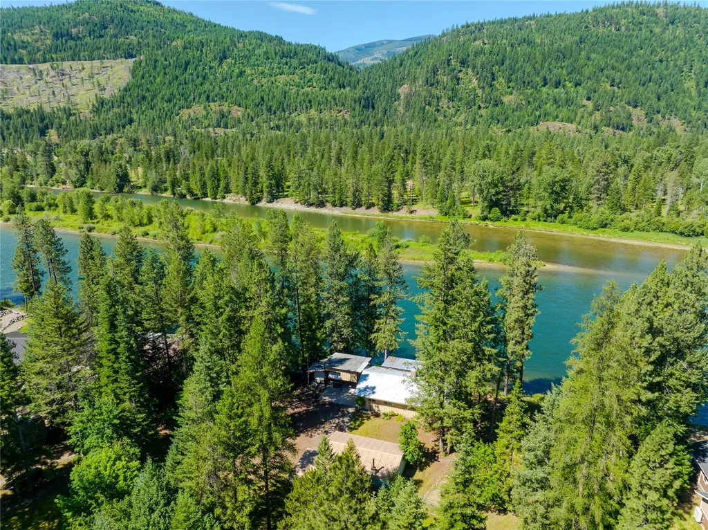 9560 Us Highway 2 N Troy MT 59935